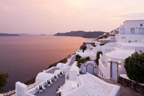 Canaves Oia Boutique Hotel